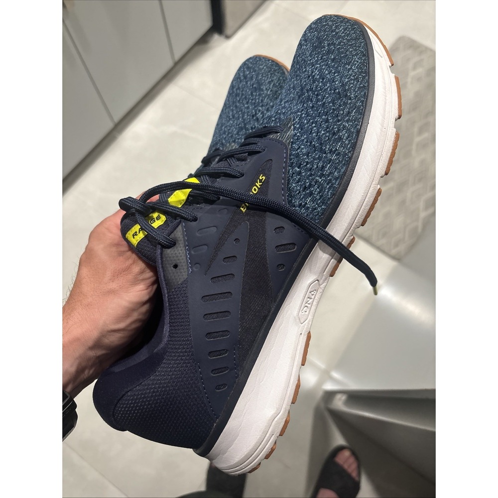 Size 13 - Brooks Range 2 Low Blue